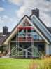 Afbeeldingen van Altrex Rolsteiger breed - aluminium met voorloopleuningen en schoren in de basis RS TOWER 42