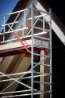Afbeeldingen van Altrex Rolsteiger breed - aluminium met voorloopleuningen en schoren in de basis RS TOWER 42